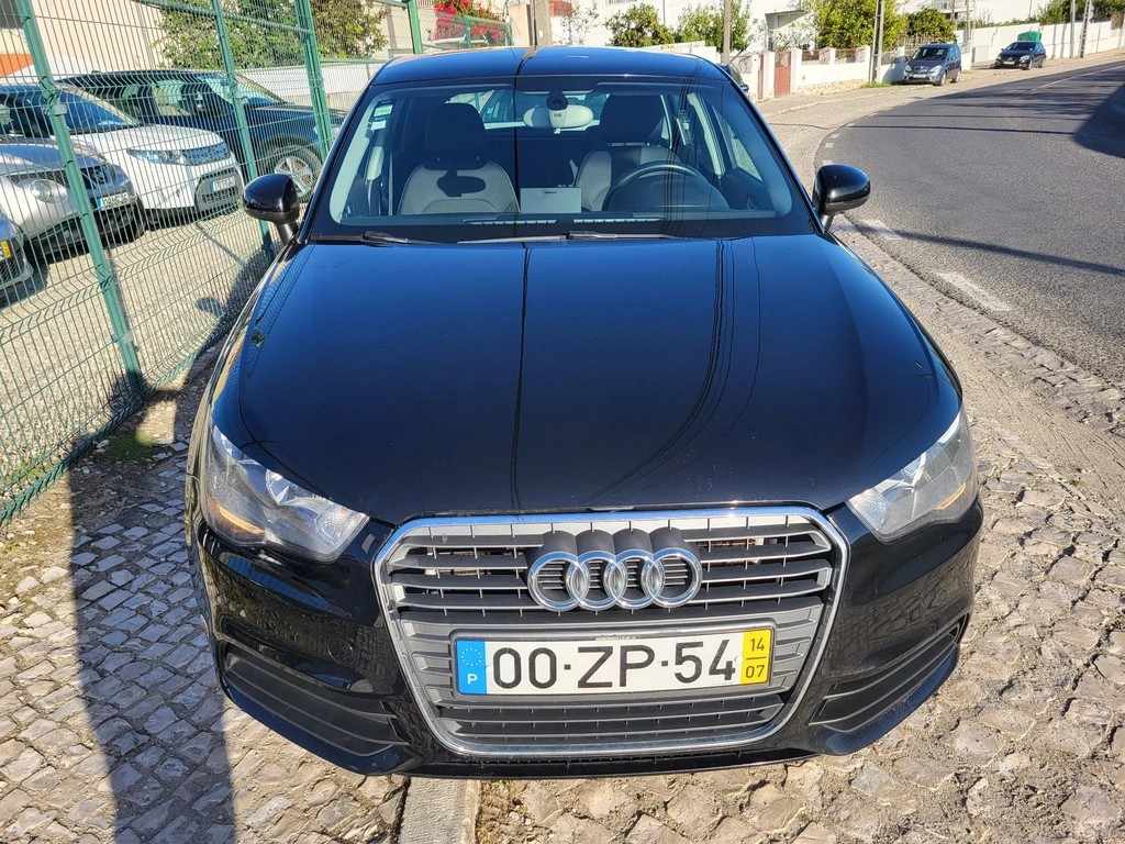 audi-a1-sportback-2014-diesel-1598cc