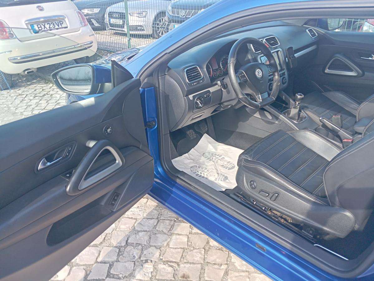 volkswagen-scirocco-2009-diesel-1968cc