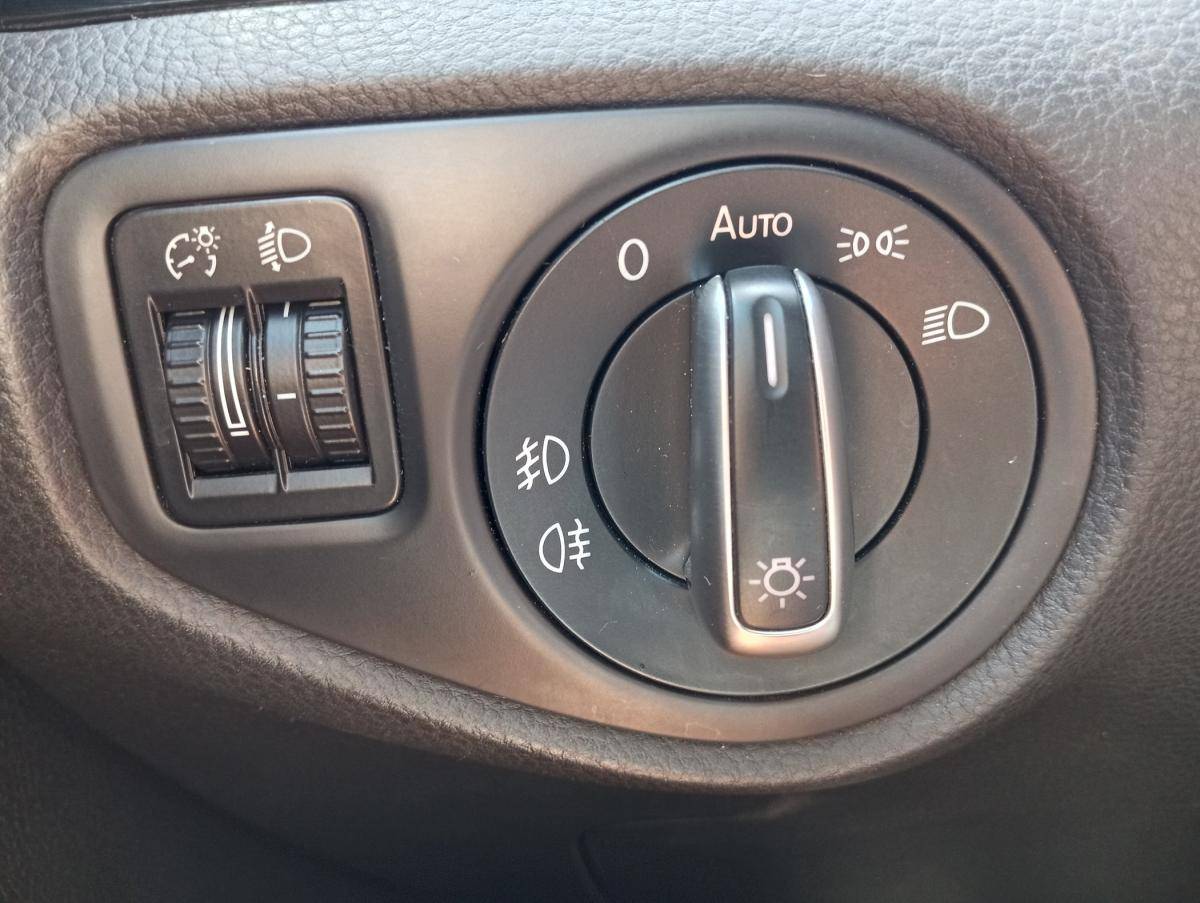 volkswagen-sharan-2017-diesel-1968cc