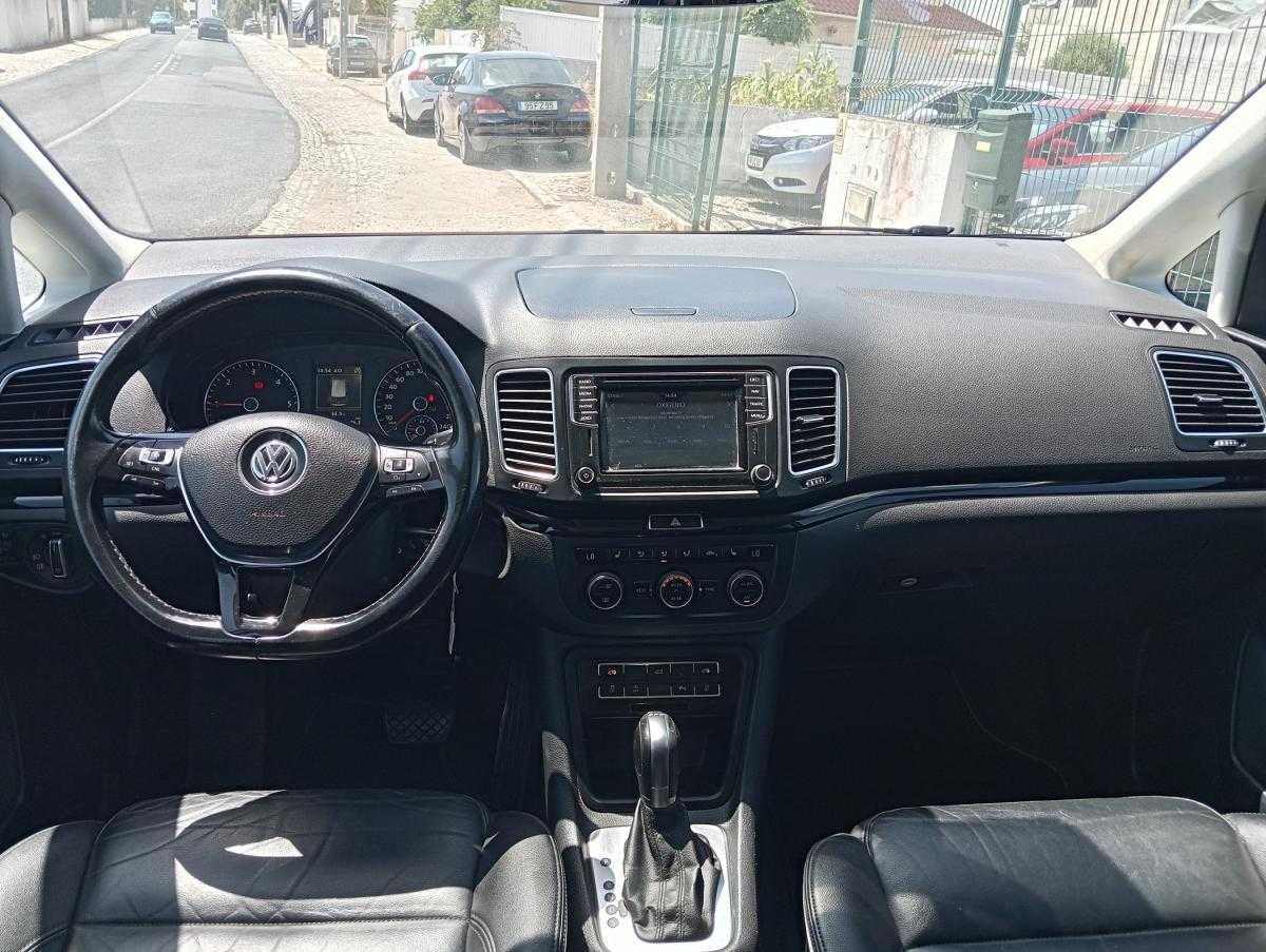 volkswagen-sharan-2017-diesel-1968cc
