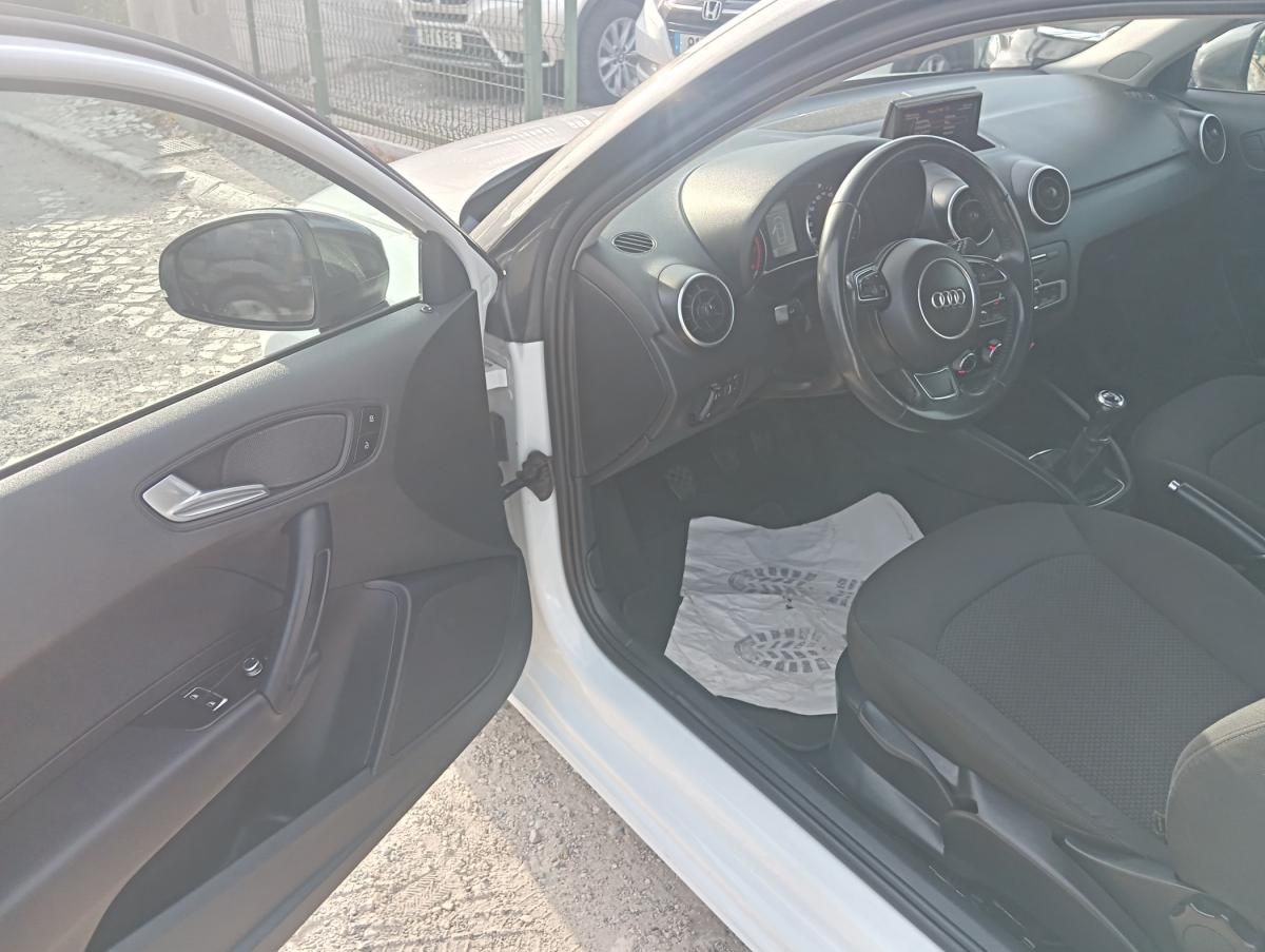 audi-a1-2015-gasolina-999cc