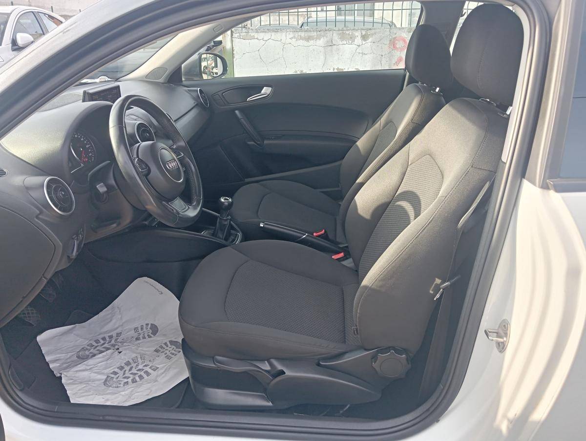 audi-a1-2015-gasolina-999cc