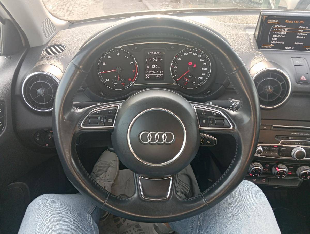 audi-a1-2015-gasolina-999cc
