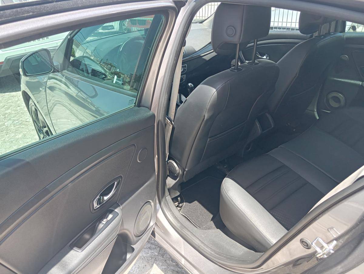 renault-megane-2014-gasolina-1197cc