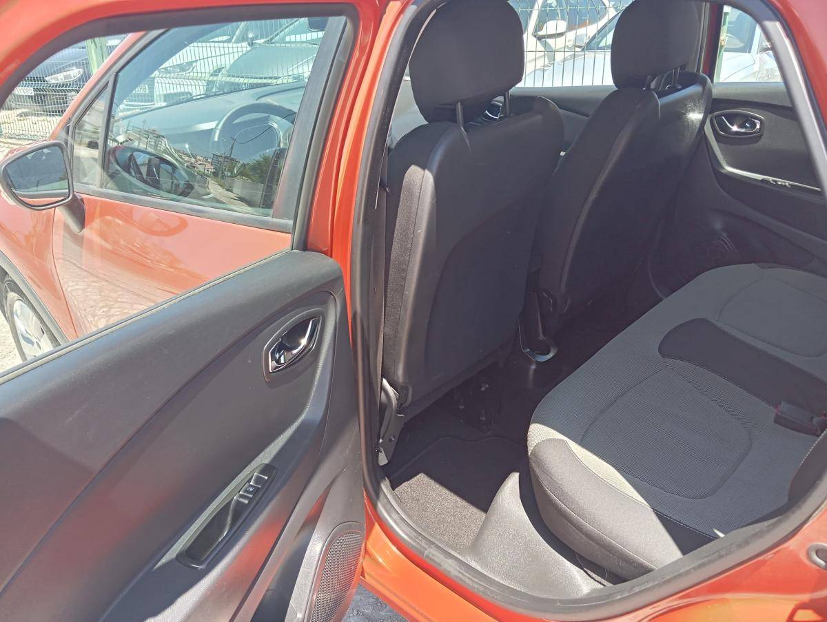 renault-captur-2014-diesel-1461cc