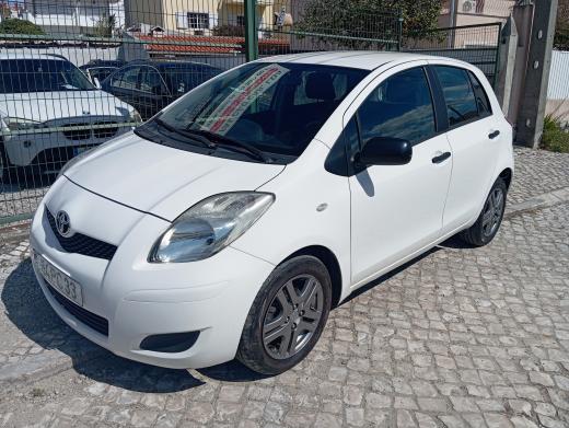toyota-yaris-2010-diesel-1364cc