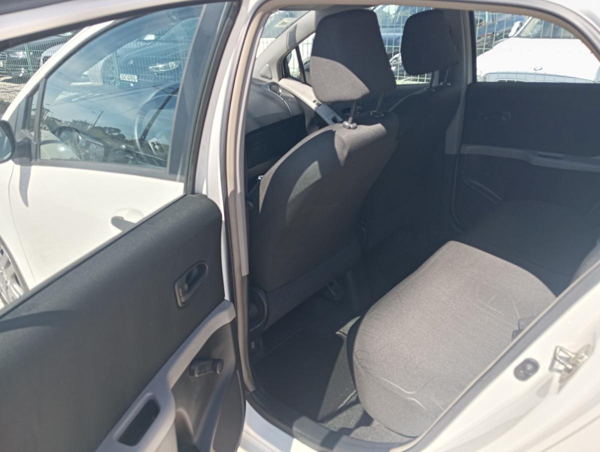 toyota-yaris-2010-diesel-1364cc