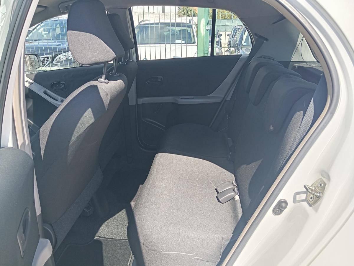 toyota-yaris-2010-diesel-1364cc