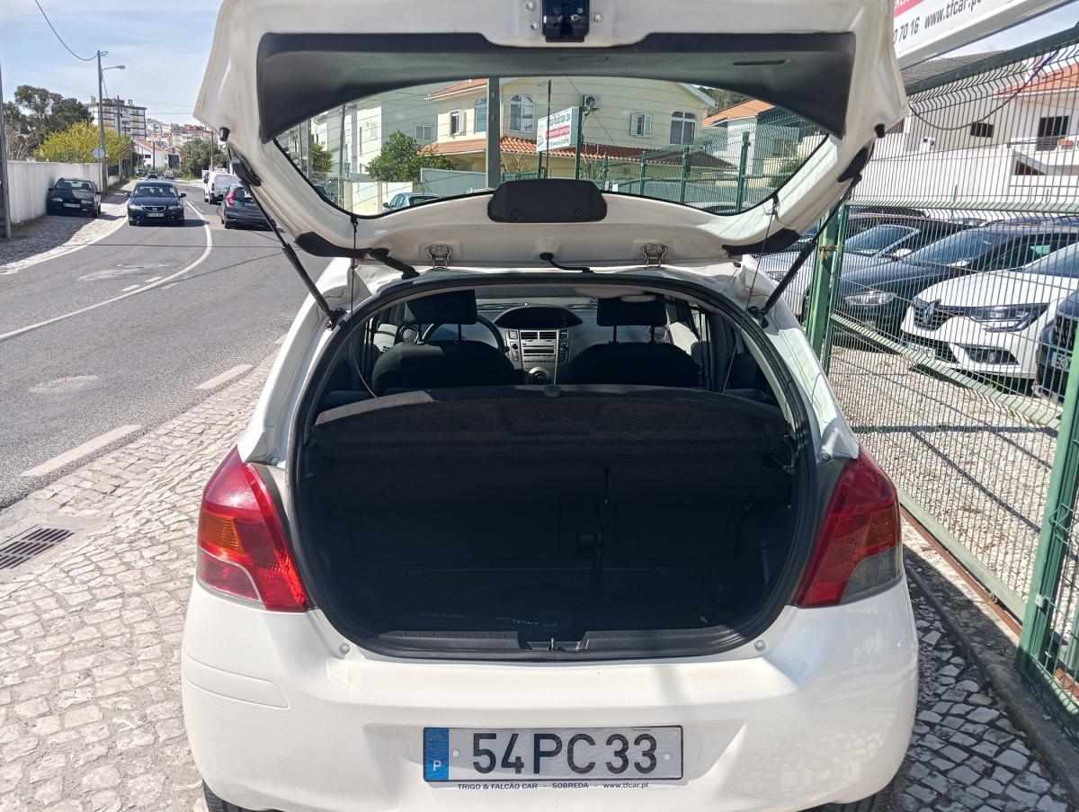 toyota-yaris-2010-diesel-1364cc