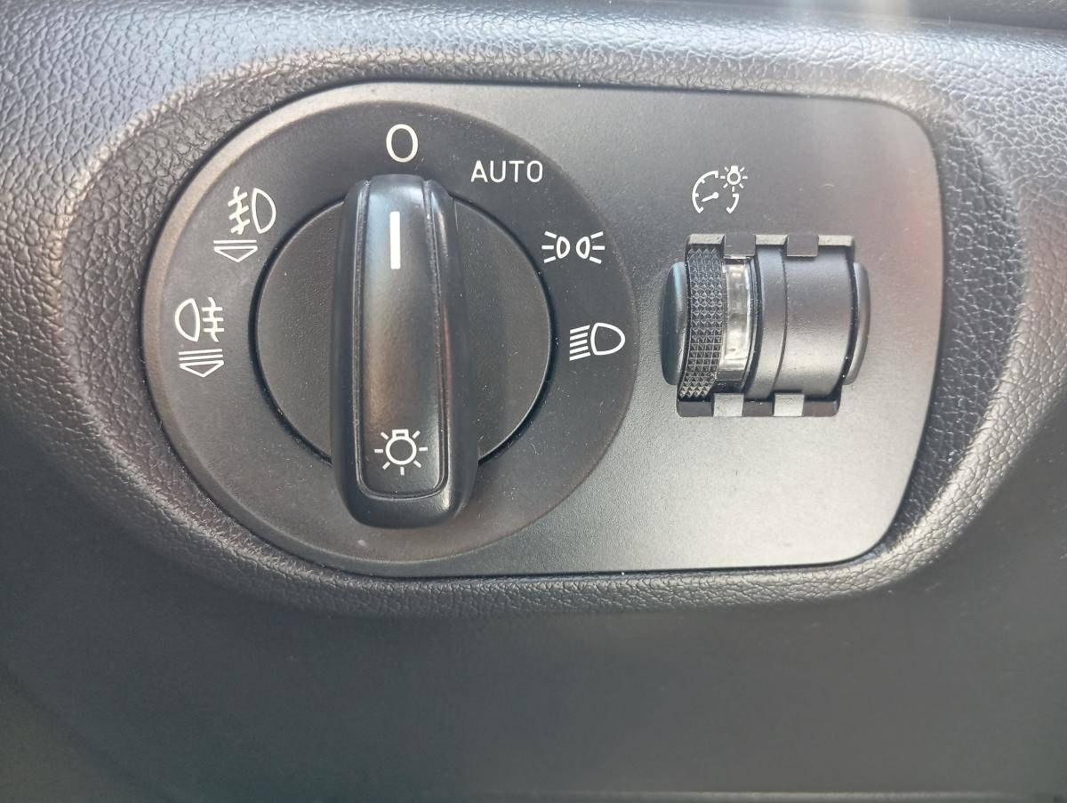 audi-q3-2011-diesel-1968cc