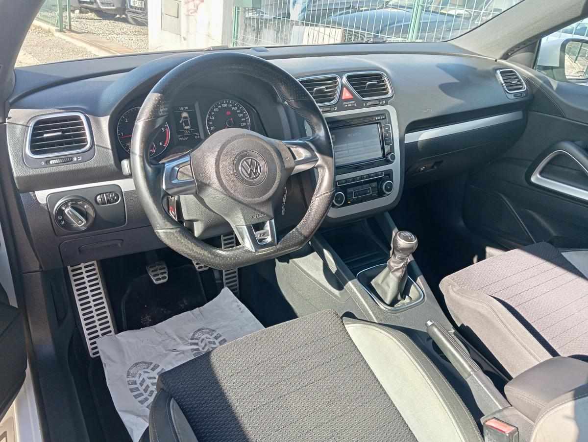 volkswagen-scirocco-2010-diesel-1968cc