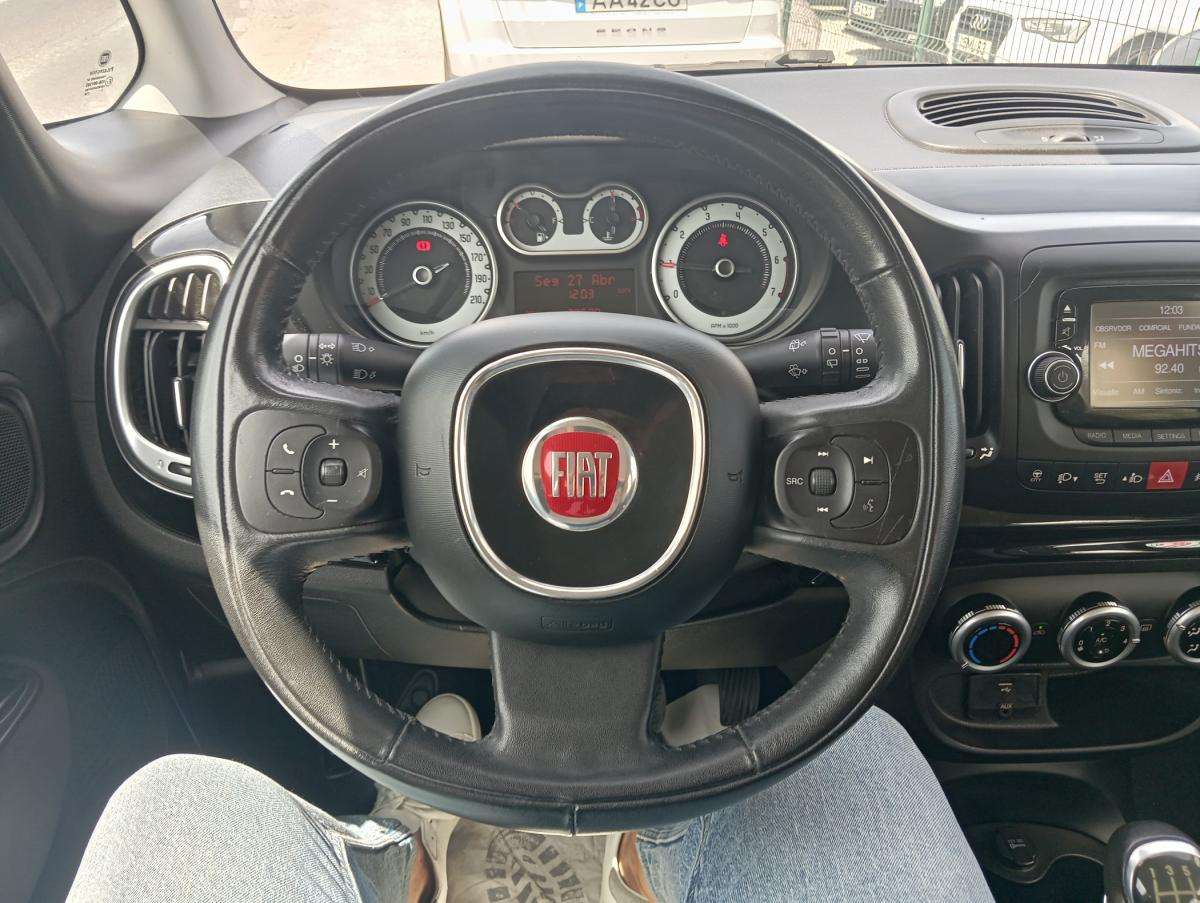 fiat-500l-2013-gasolina-875cc