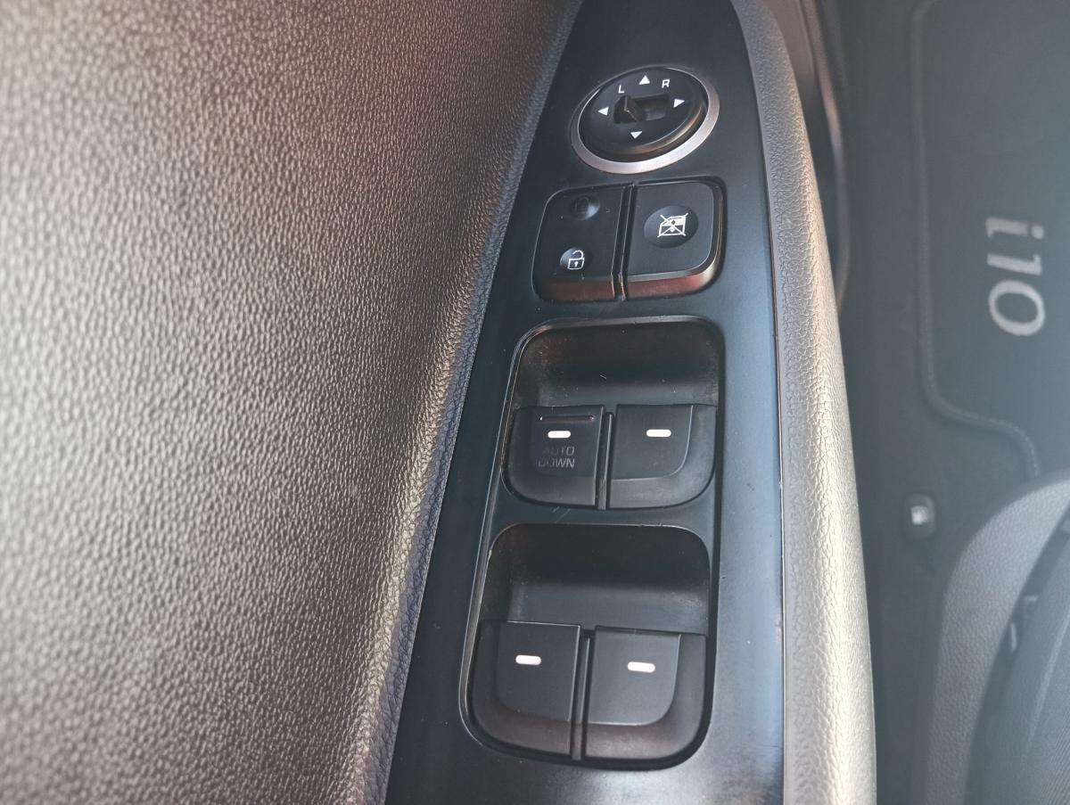 hyundai-i10-2018-gasolina-998cc