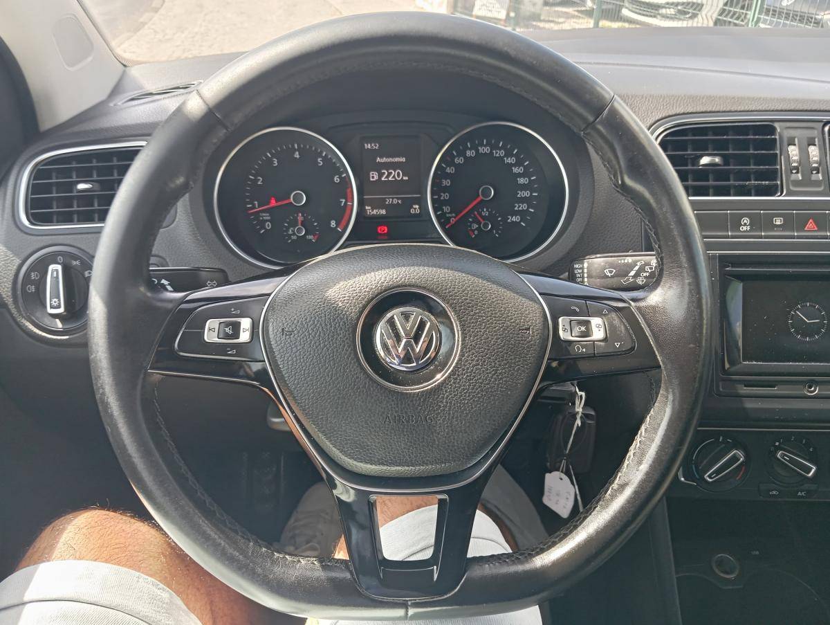 volkswagen-polo-2014-gasolina-999cc