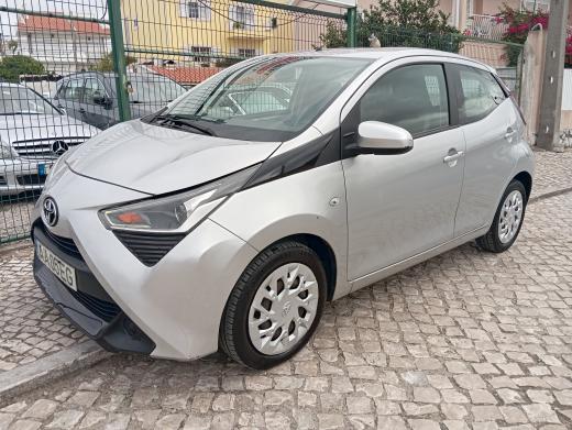 toyota-aygo-2020-gasolina-998cc