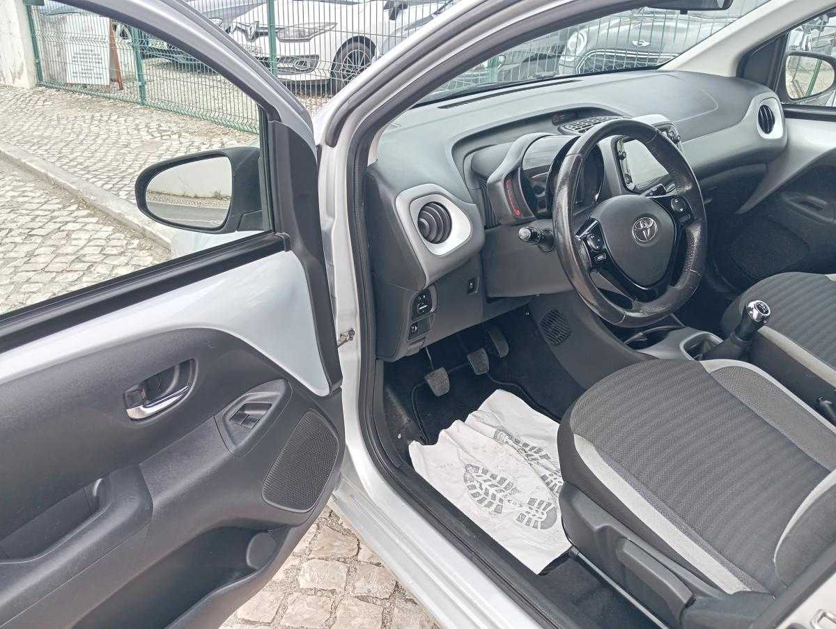 toyota-aygo-2020-gasolina-998cc
