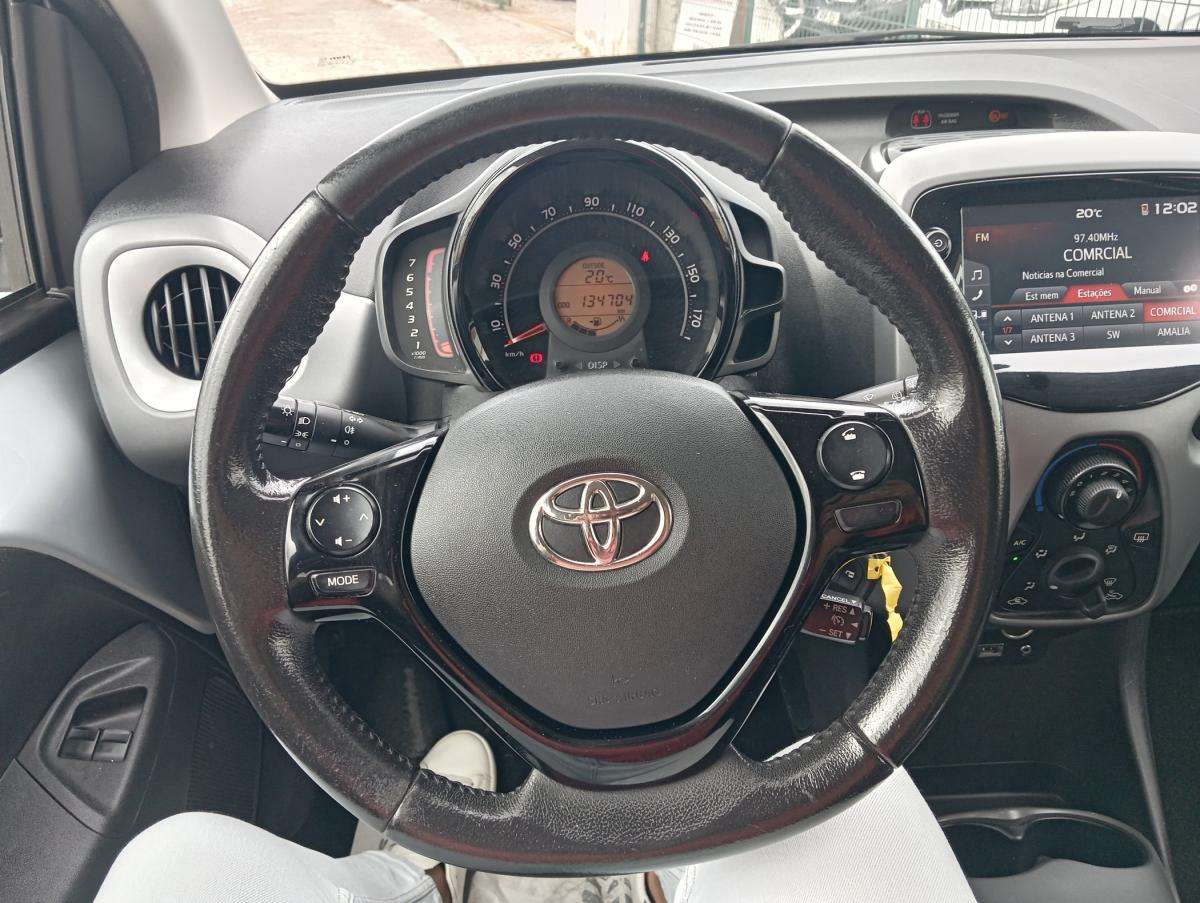 toyota-aygo-2020-gasolina-998cc