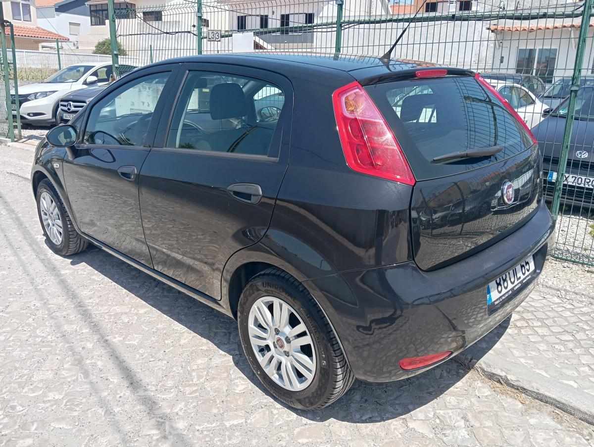 fiat-punto-2018-gasolina-1242cc