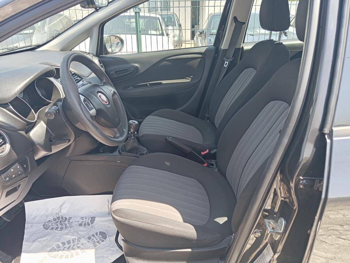 fiat-punto-2018-gasolina-1242cc