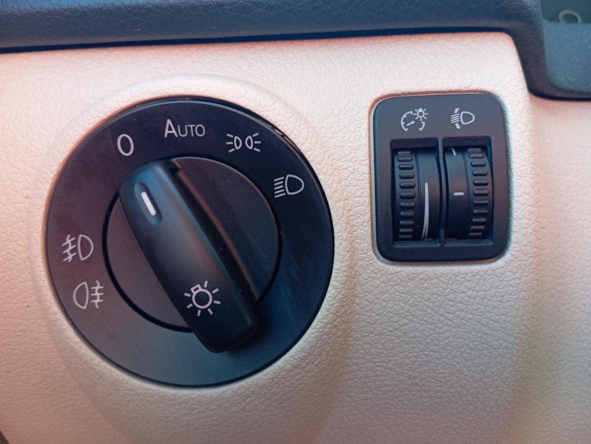 volkswagen-tiguan-2009-diesel-1968cc