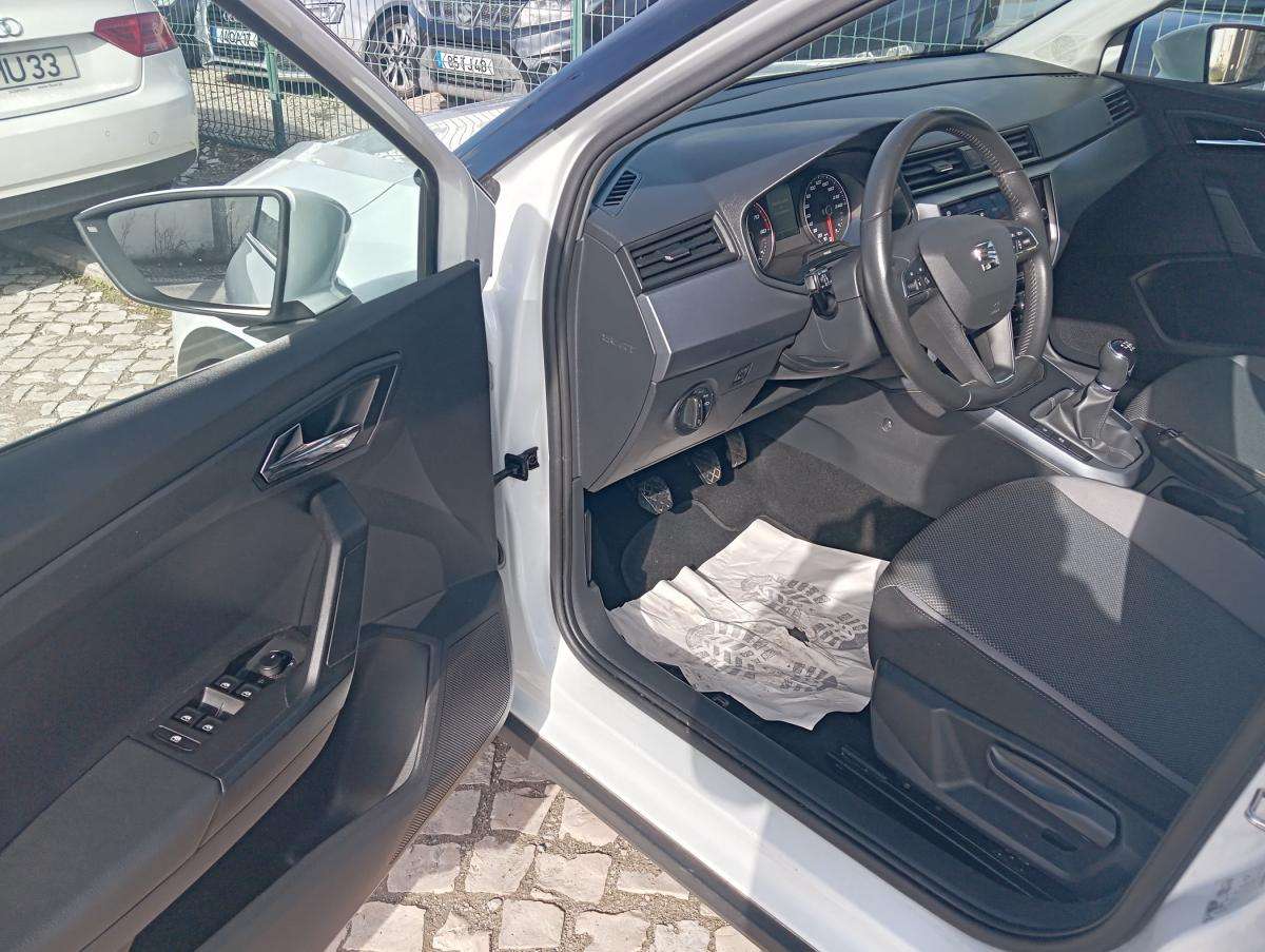 seat-arona-2020-gasolina-999cc