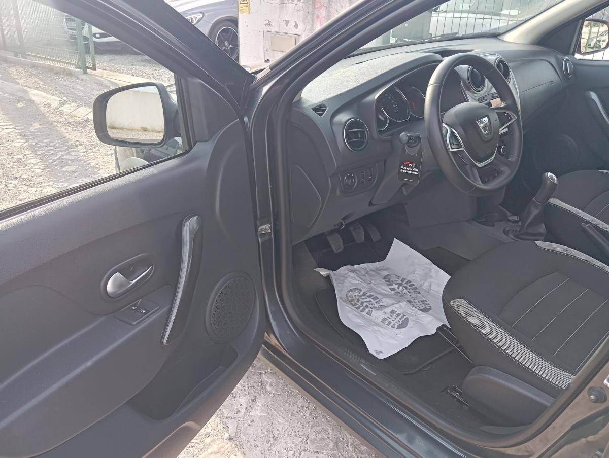 dacia-logan-mcv-2018-gasolina-898cc