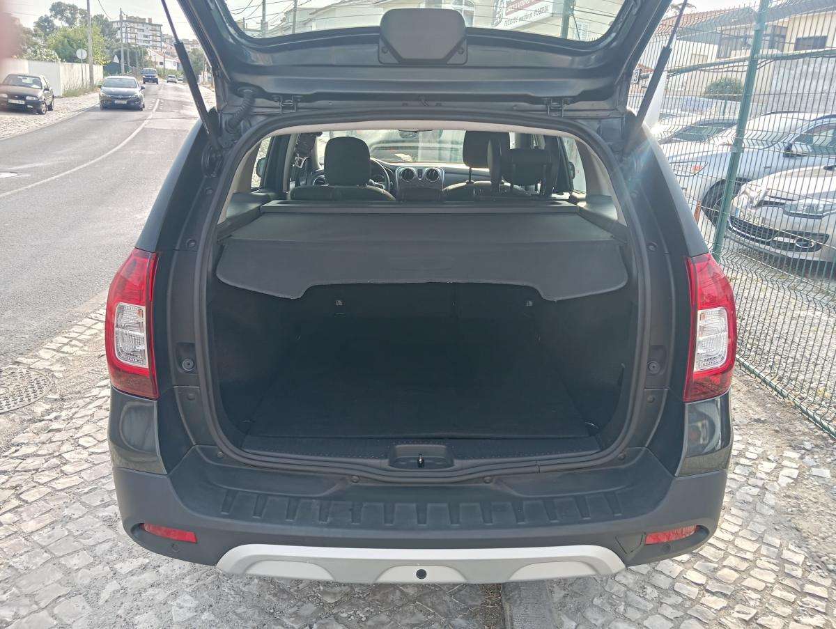 dacia-logan-mcv-2018-gasolina-898cc