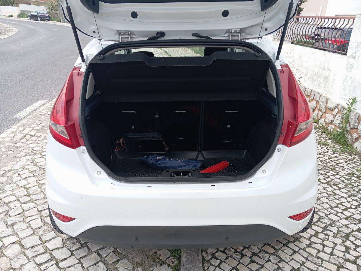 ford-fiesta-2011-gasolina-1242cc