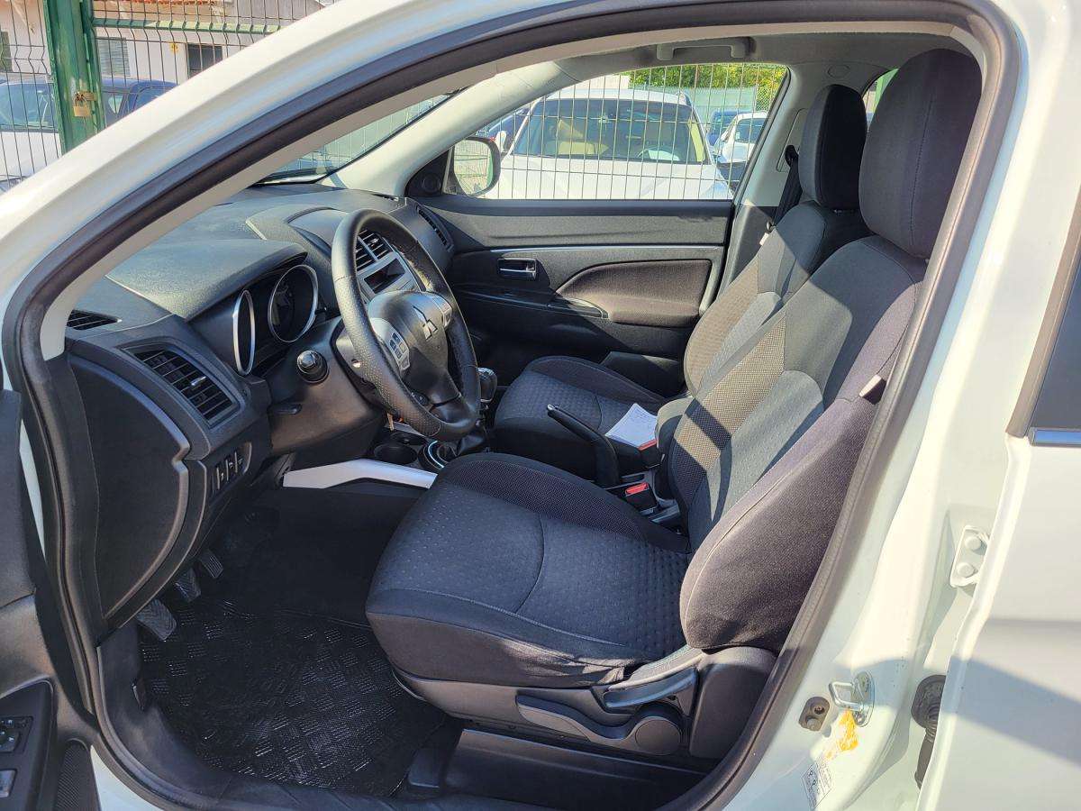 mitsubishi-asx-2011-diesel-1798cc