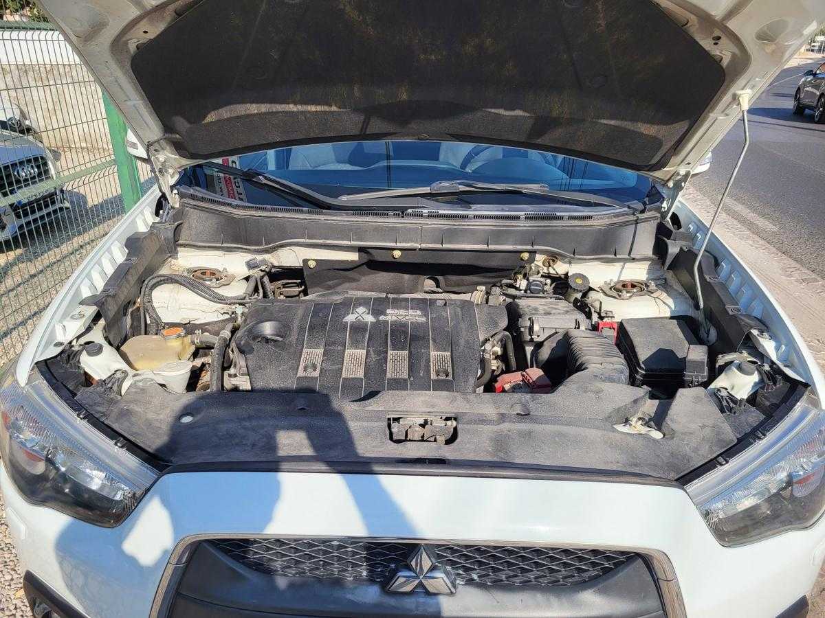 mitsubishi-asx-2011-diesel-1798cc
