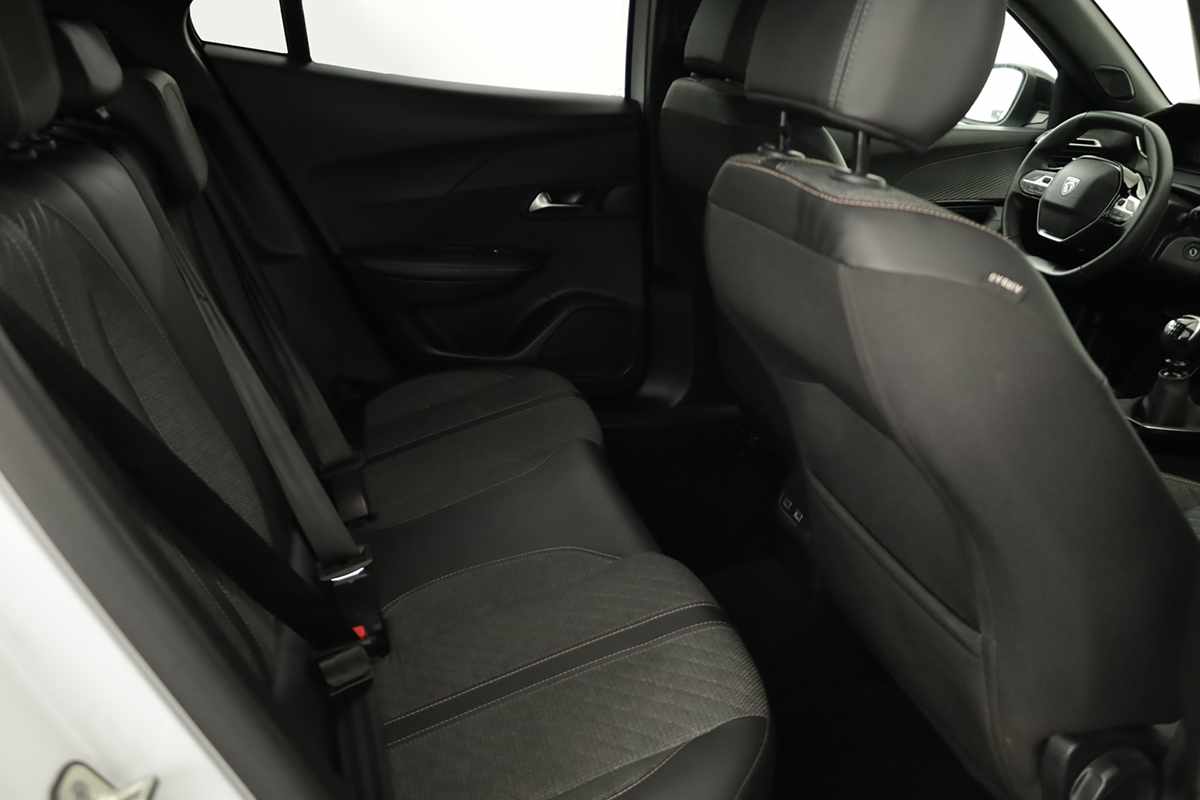 peugeot-2008-2025-gasolina-1199cc