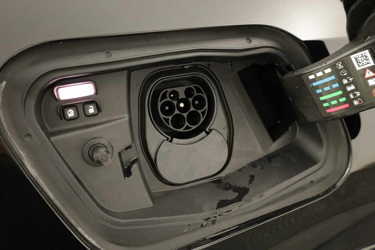 renault-rafale-2025-hibrido-a-gasolina-1199cc