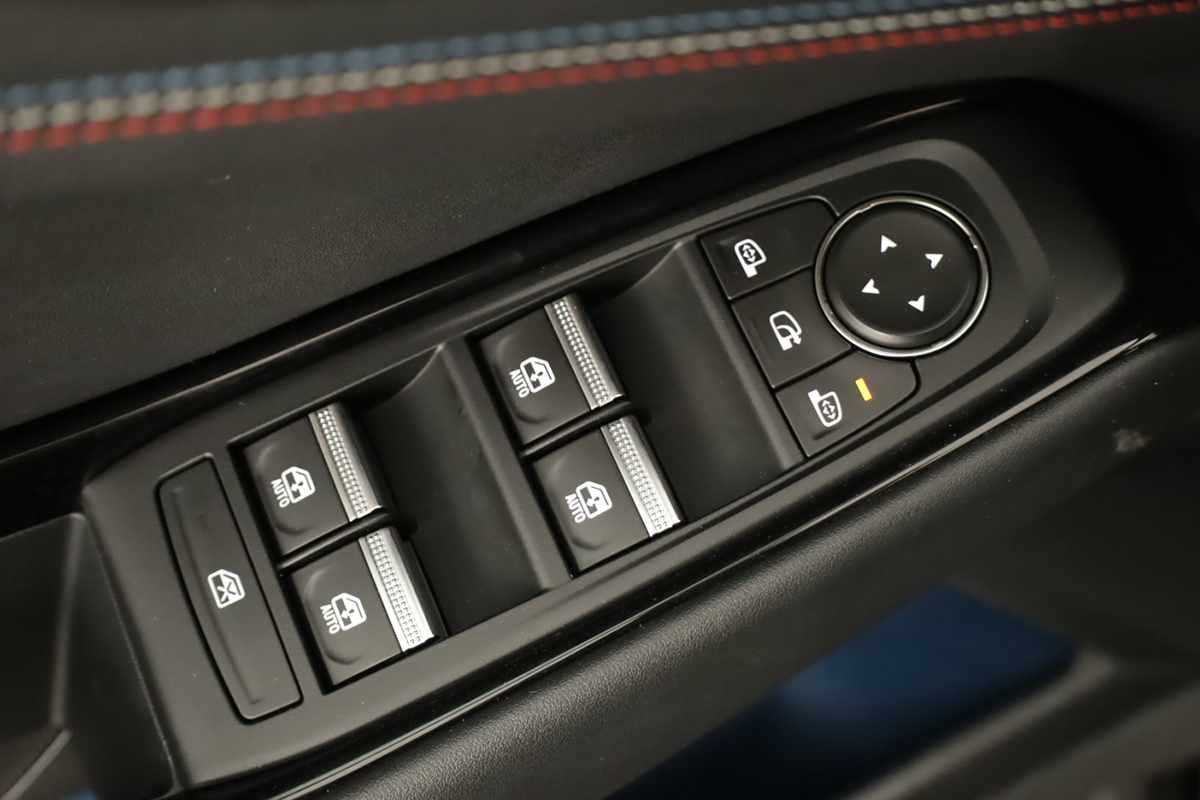 renault-rafale-2025-hibrido-a-gasolina-1199cc