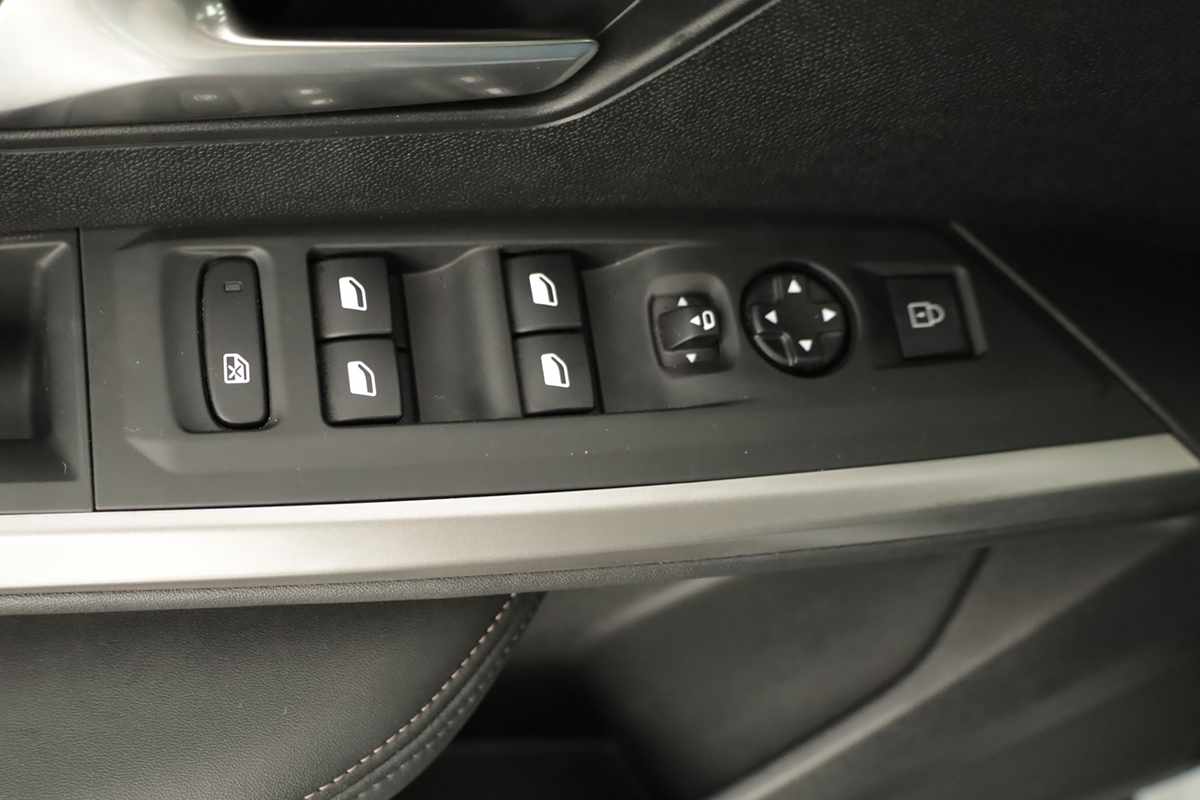 peugeot-3008-2025-gasolina-1199cc