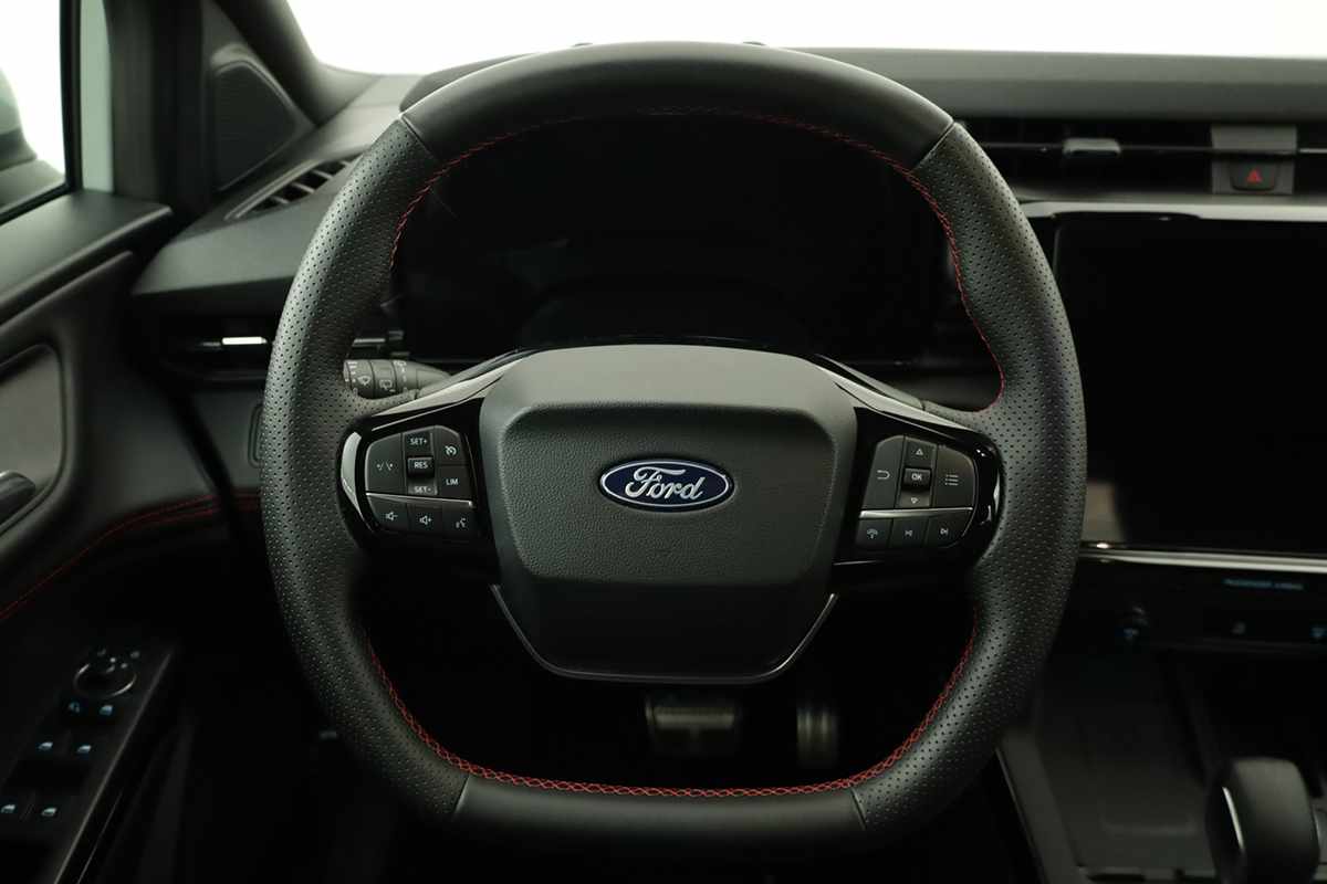 ford-puma-2025-gasolina-998cc