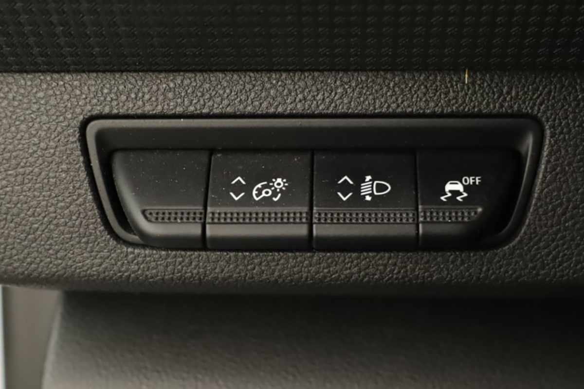 renault-kangoo-2024-diesel-1461cc