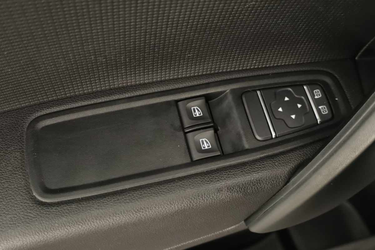 renault-kangoo-2024-diesel-1461cc