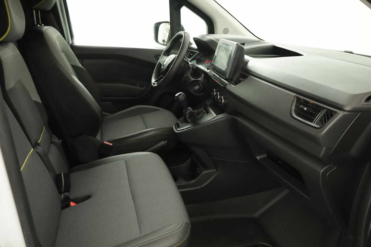 renault-kangoo-2024-diesel-1461cc