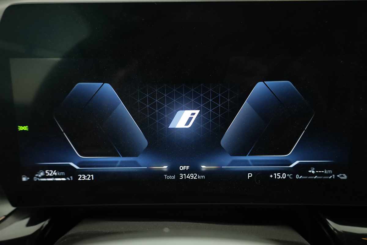 bmw-x1-2025-hibrido-a-gasolina-1499cc