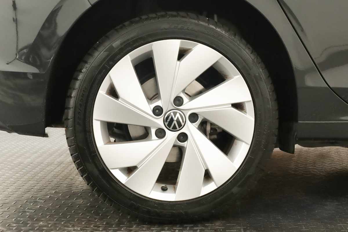 volkswagen-golf-2025-hibrido-a-gasolina-1498cc
