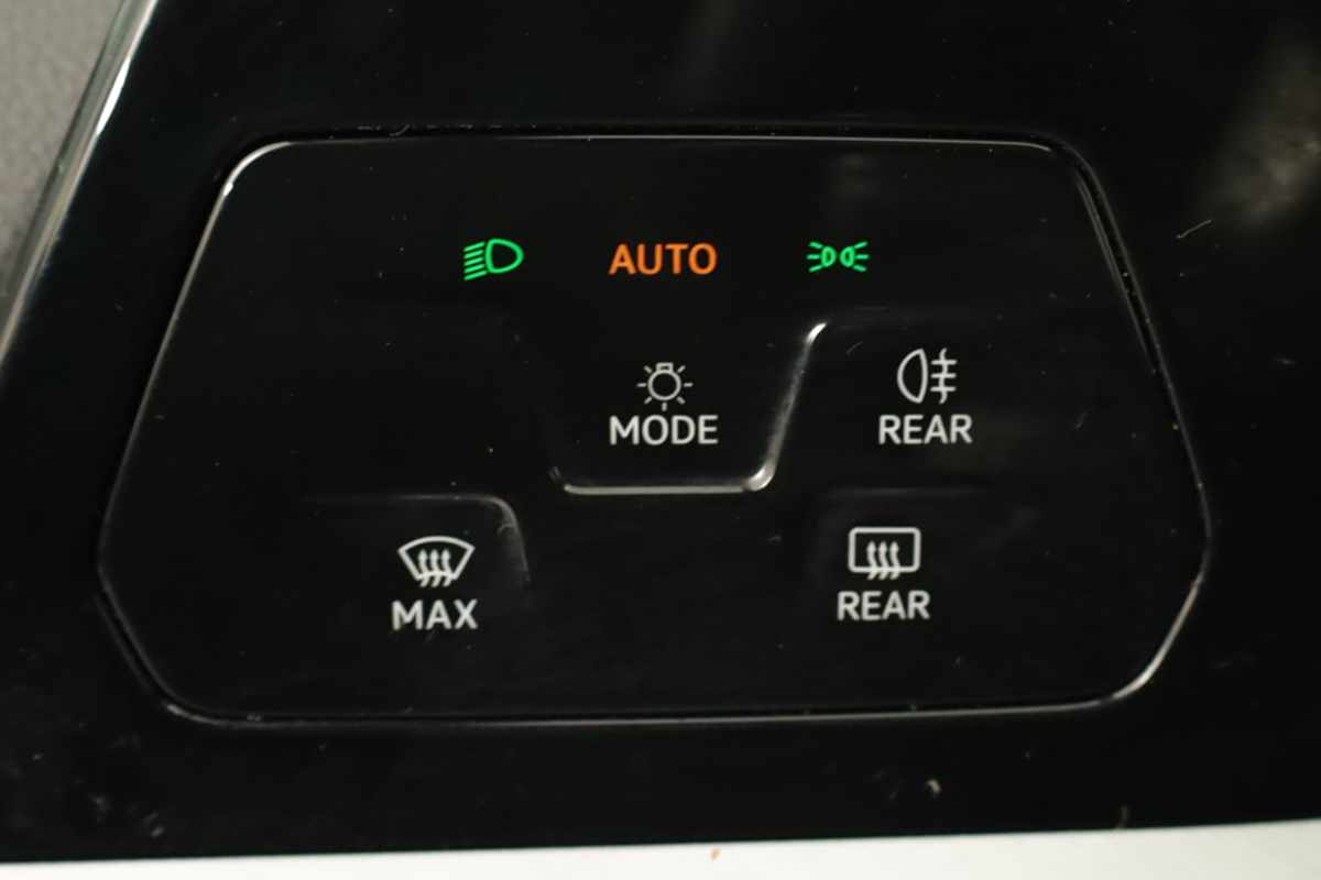 volkswagen-golf-2025-hibrido-a-gasolina-1498cc