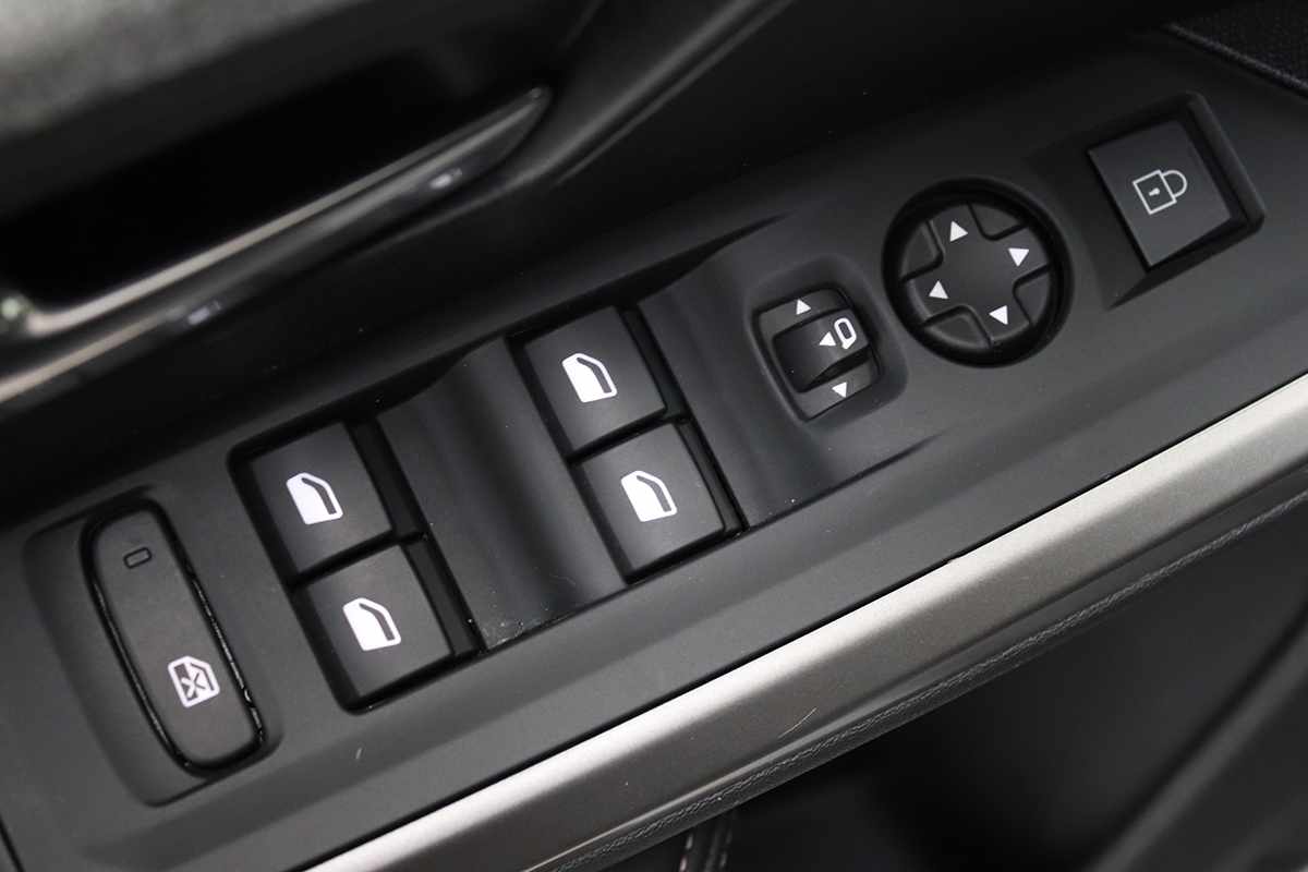 peugeot-3008-2025-gasolina-1199cc