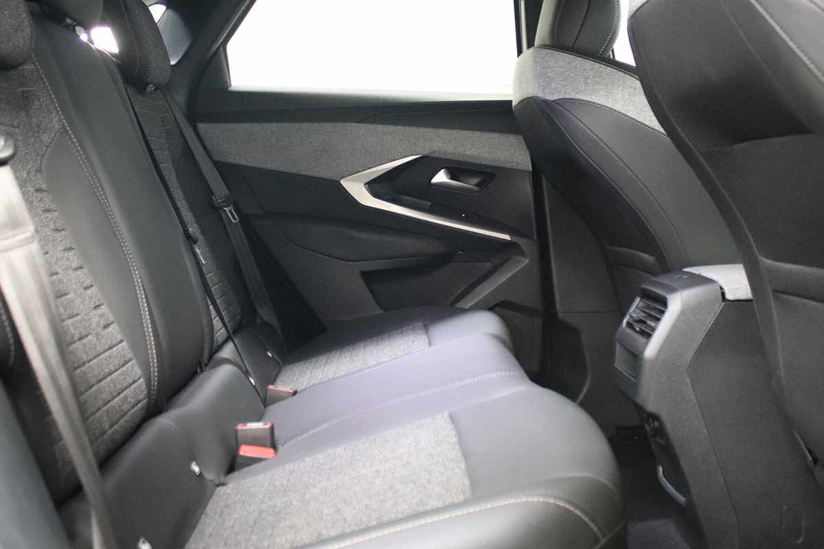 peugeot-3008-2025-gasolina-1199cc