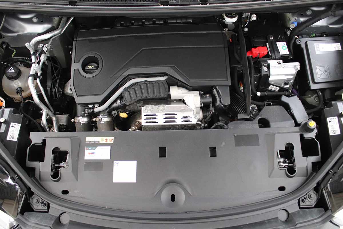 peugeot-3008-2025-gasolina-1199cc