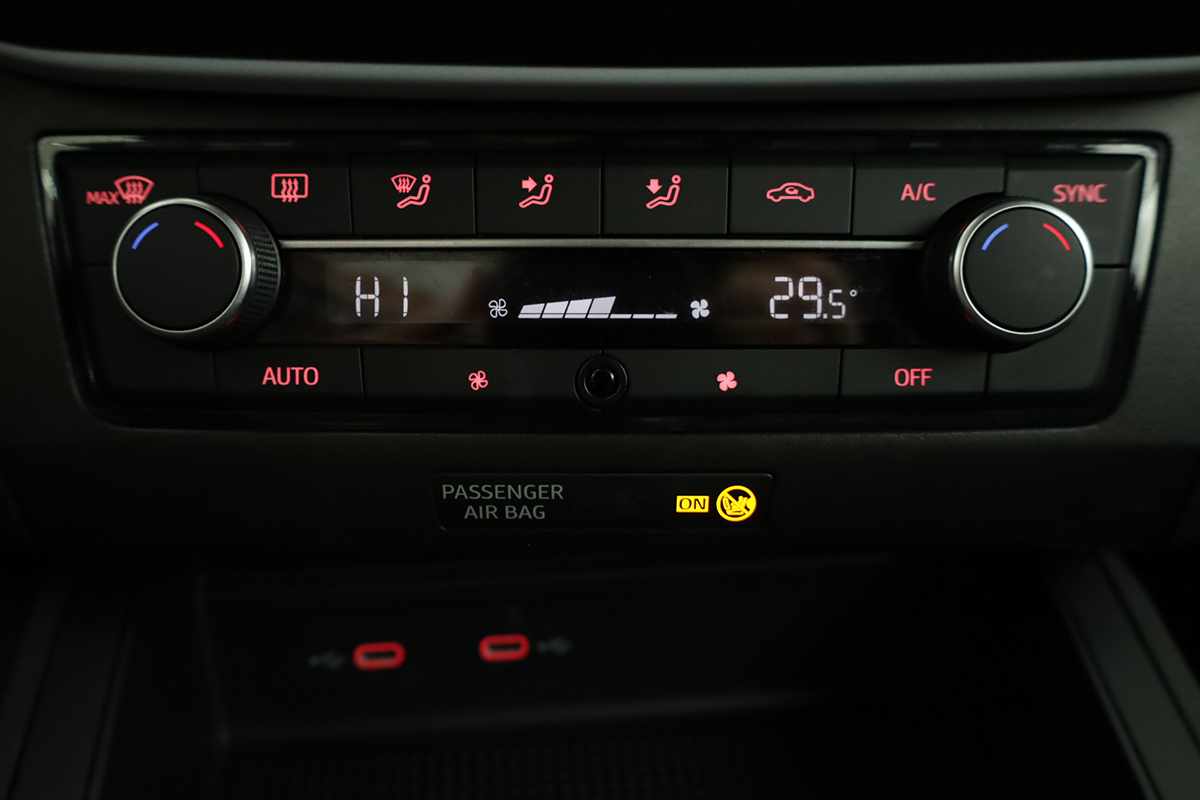 seat-ibiza-2024-gasolina-999cc