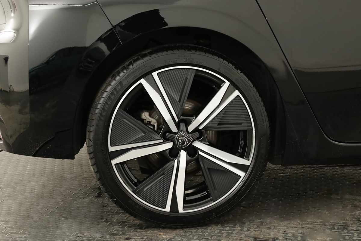 peugeot-308-2024-gasolina-1199cc