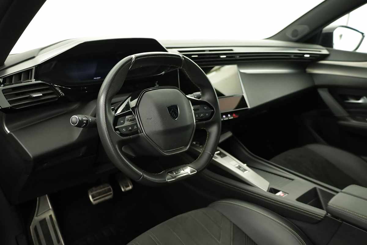 peugeot-308-2024-gasolina-1199cc