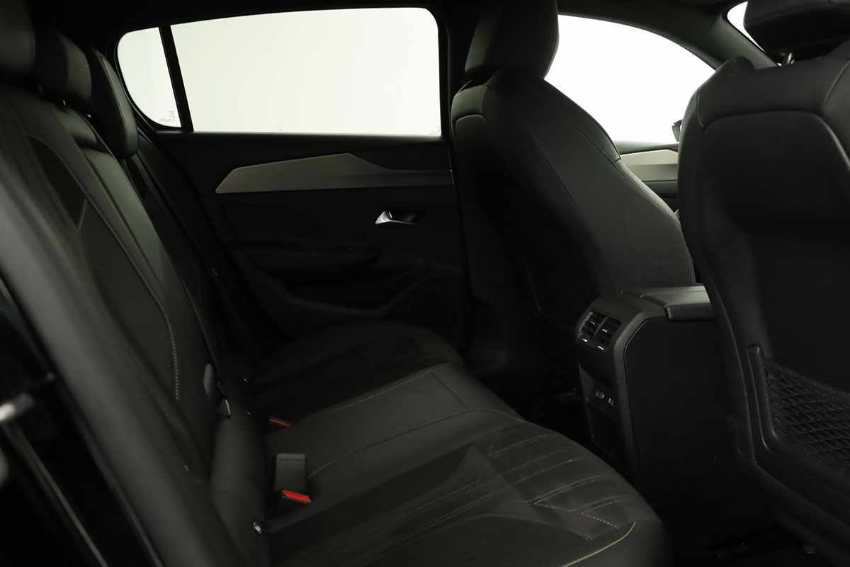 peugeot-308-2024-gasolina-1199cc