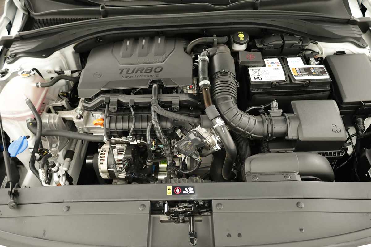 hyundai-i30-2025-gasolina-998cc