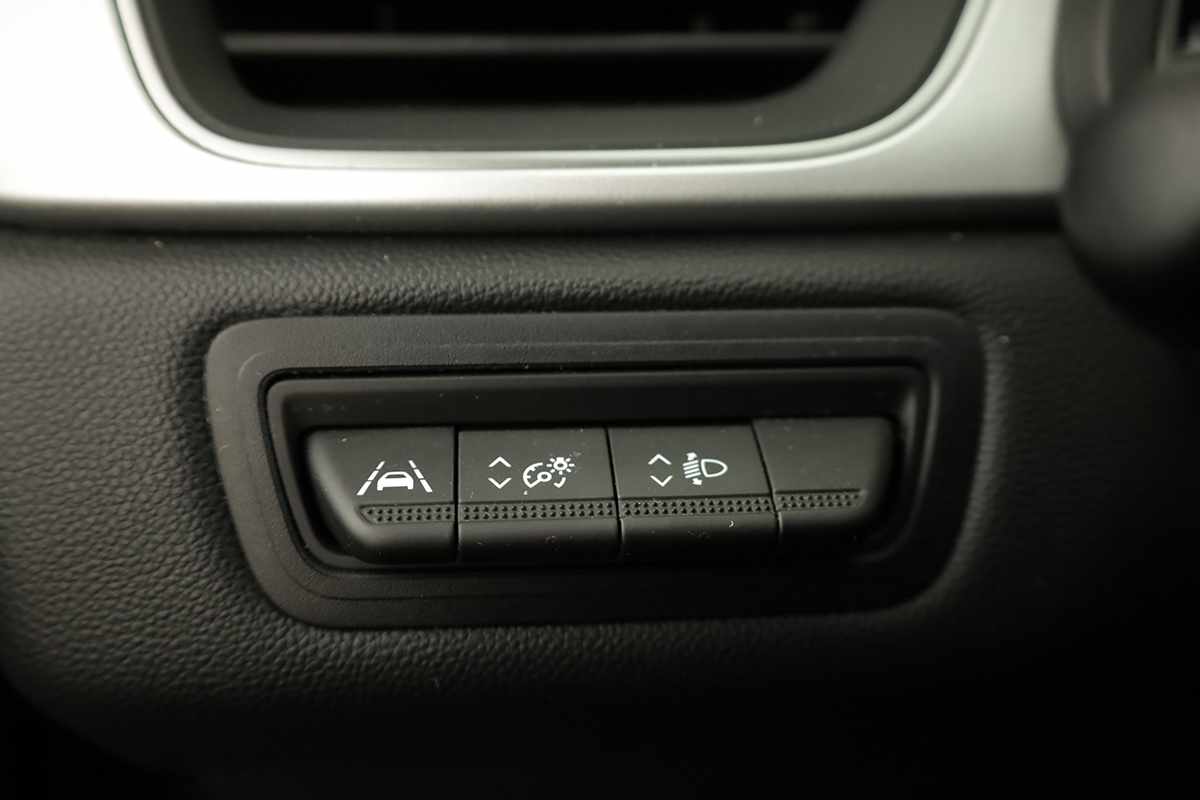 renault-captur-2024-gpl-999cc